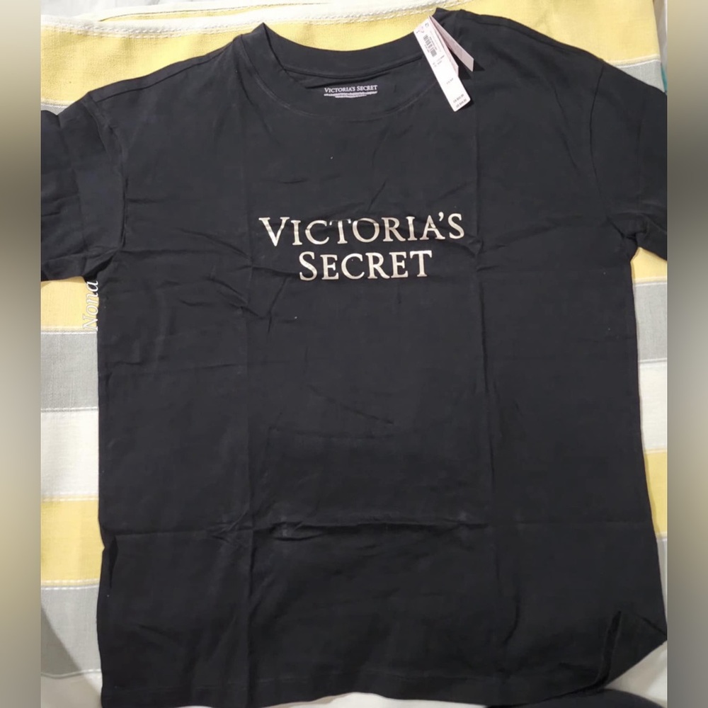 Victoria Secret Teejama Set Size Large NWT - Picture 10 of 10
